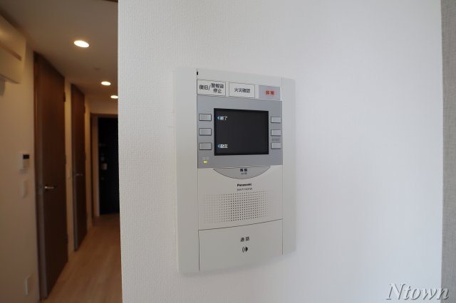 セキュリティ　モニター付きインターホンです