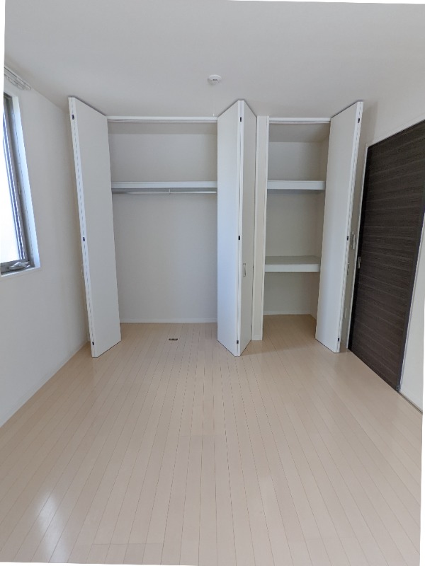 収納　図面と現状に相違がある場合には現状を優先