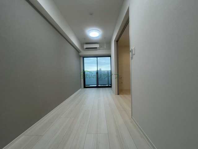 居室・リビング　※参考写真です。同じ間取りの別部屋になります。