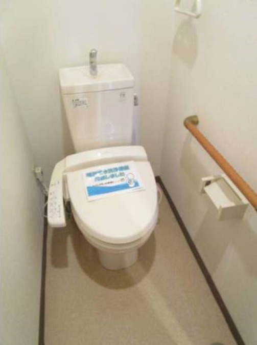 トイレ　コンパクトで使いやすいトイレです