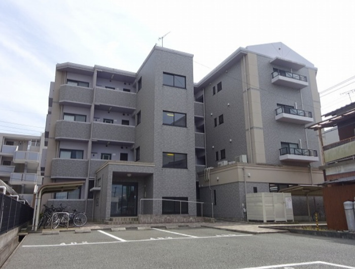 建物外観　外観は落ち着いています