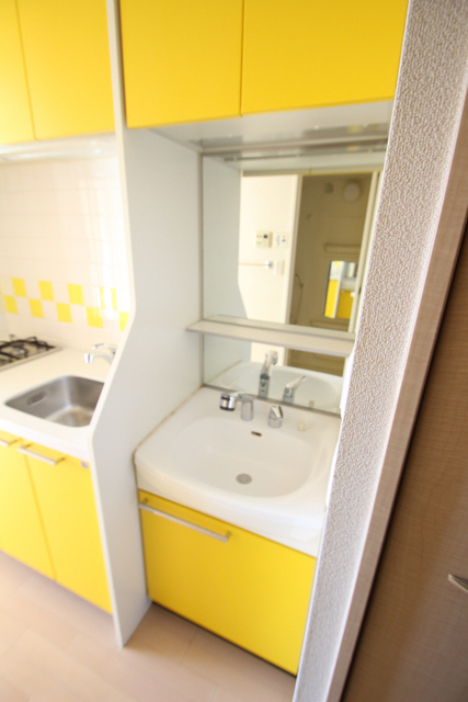 洗面設備　同間取の別室参考写真です。