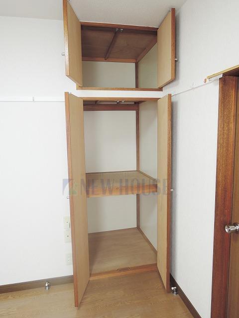 収納　奥行きのある収納