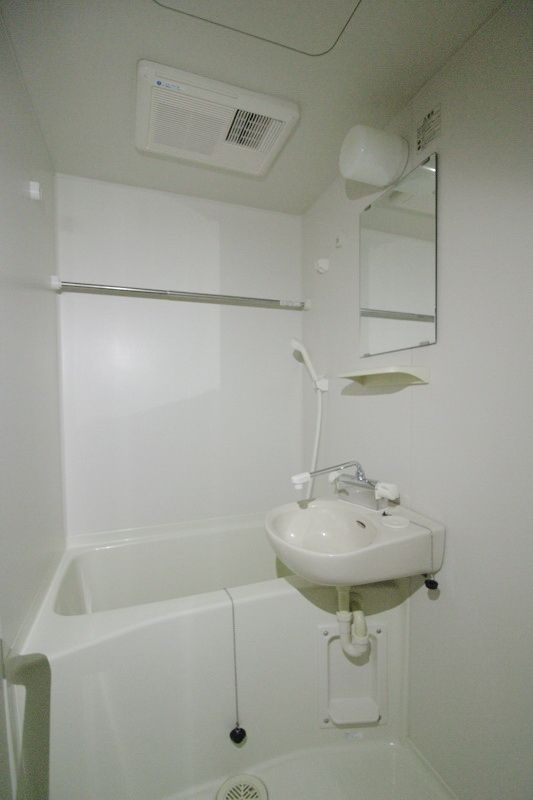バス・シャワールーム　バス