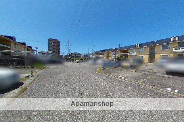 その他　前面道路（その他）まで0m