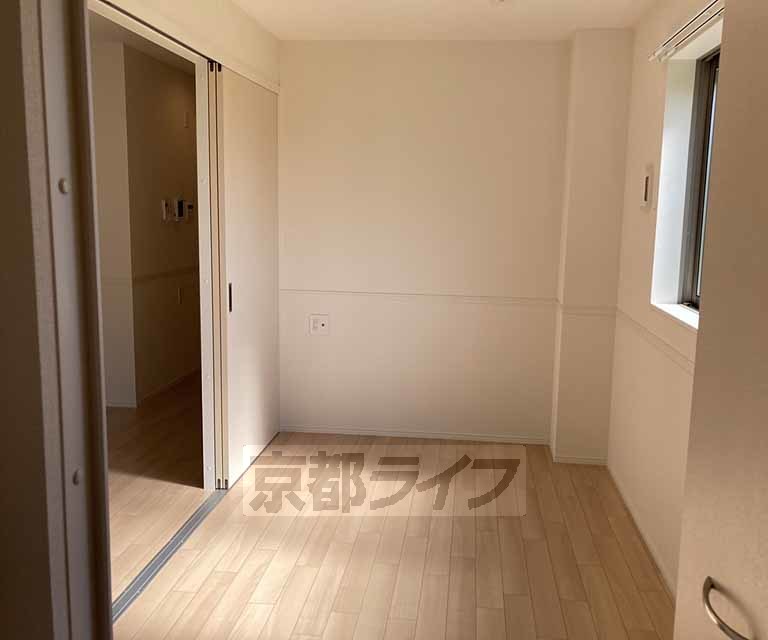 居室・リビング　日当たりのよいお部屋です！