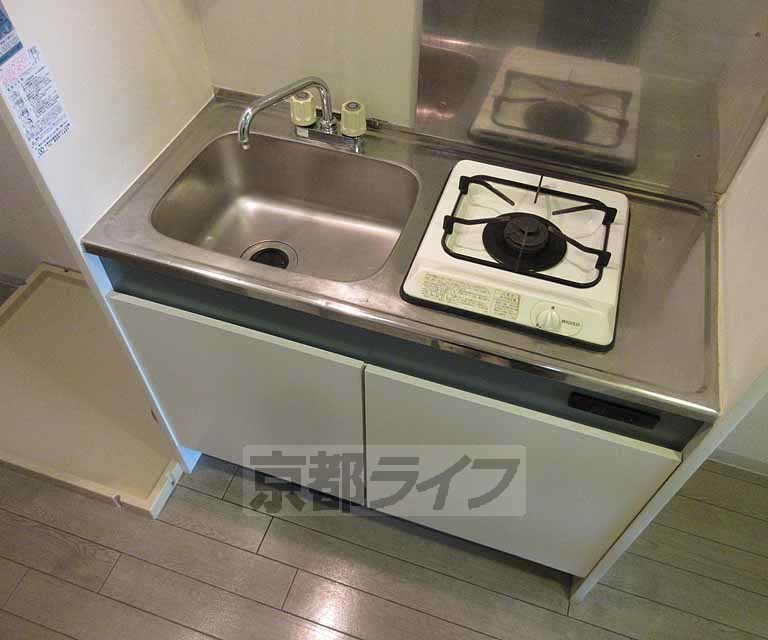 キッチン　コンパクトなキッチンです