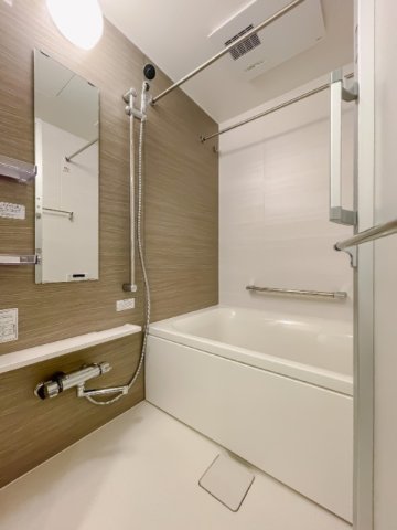 バス・シャワールーム　別部屋参考写真