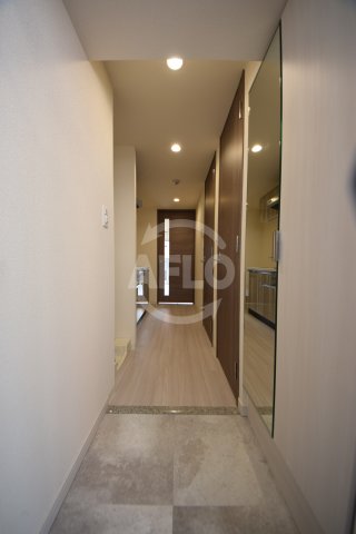 玄関　プレサンス THE TENNOJI 逢阪トゥルー　玄関