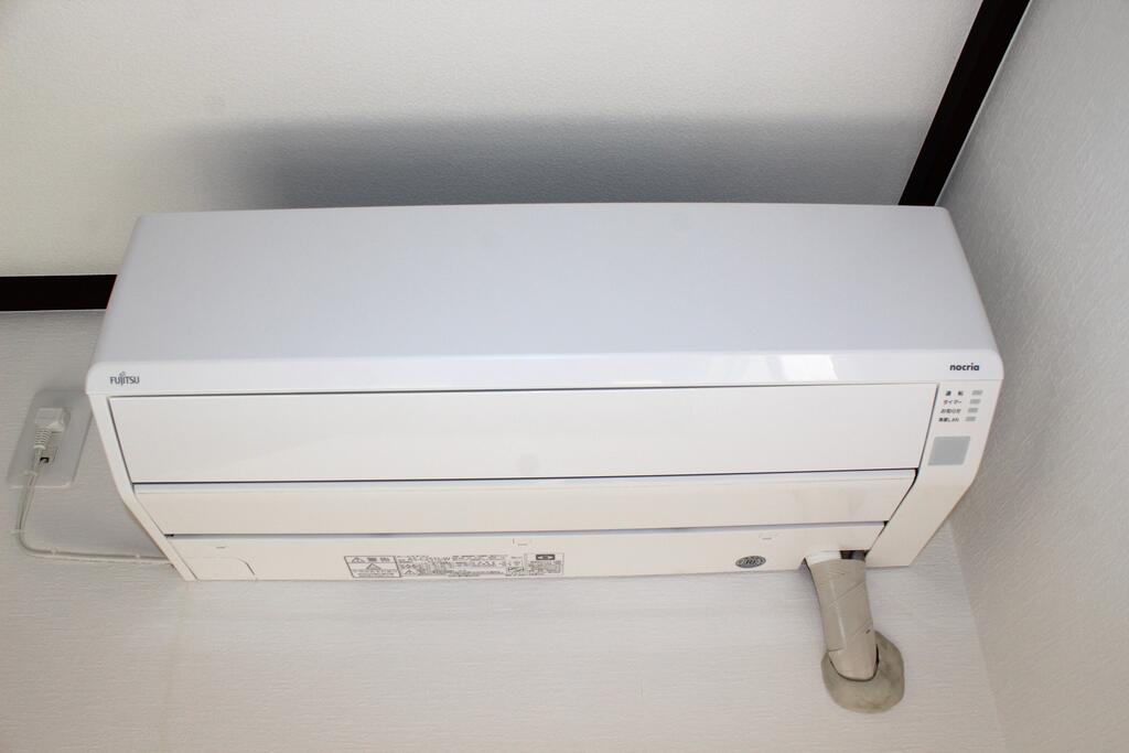 その他設備　エアコン2基