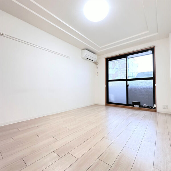 居室・リビング　別室の参考写真です。※現況優先