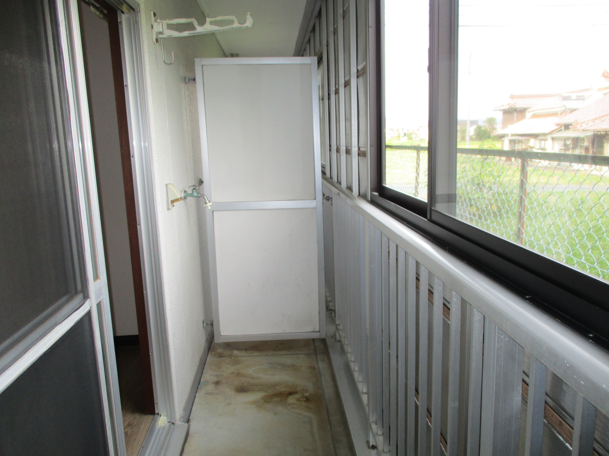 バルコニー　ルーフバルコニー