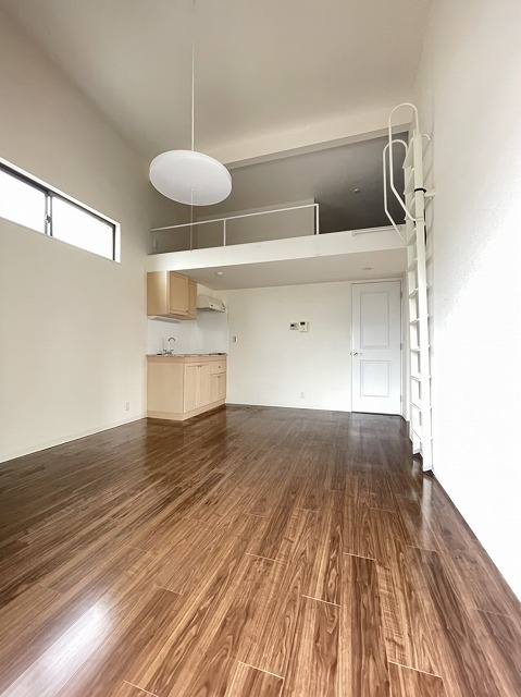 居室・リビング　※別部屋参考写真