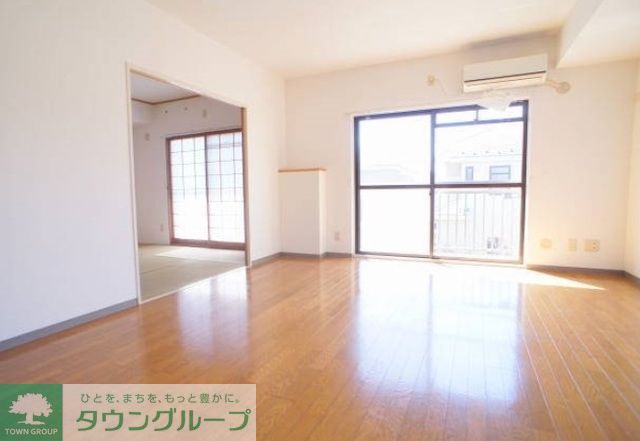 居室・リビング　お問合せはタウンハウジングまで！※現地待合わせ相談可能