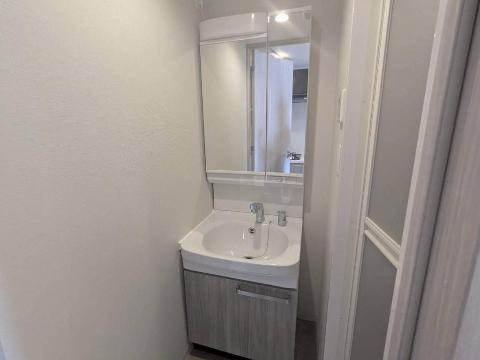 洗面設備　洗髪洗面化粧台