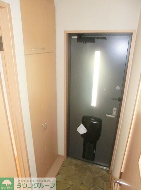 玄関　お問合せはタウンハウジングまで！※現地待合わせ相談可能