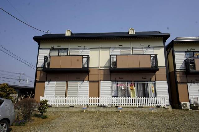 建物外観　いらっしゃいませ♪じっくりご検討下さいませ♯駐車縦列２台