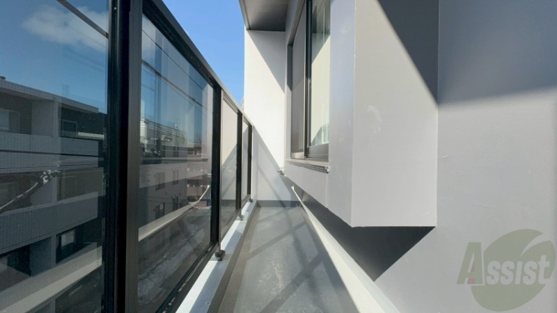 バルコニー　バルコニーです。洗濯物を干したり一息ついたりできますね！