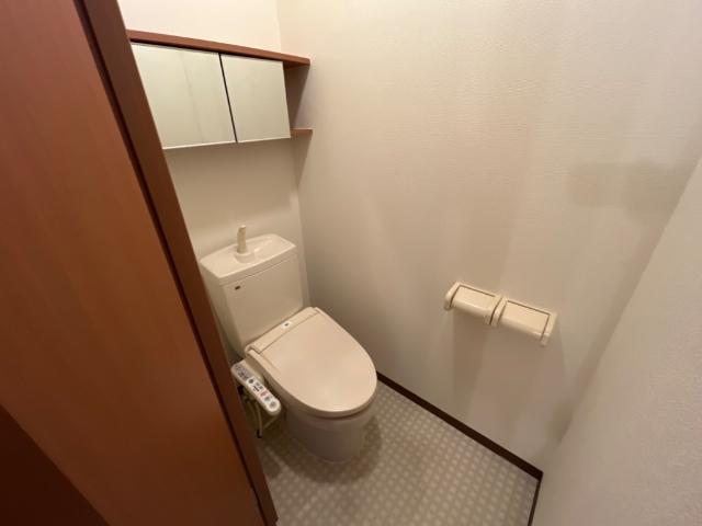 トイレ　シャワー付トイレ