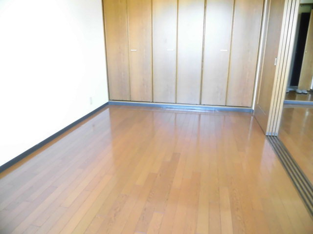 その他部屋・スペース　フローリングのお部屋です。
