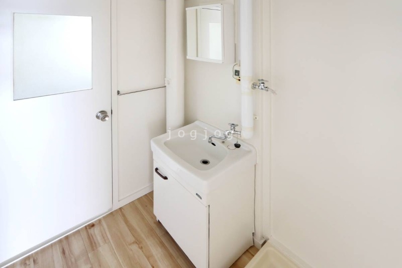 洗面設備　モデルルームの写真です