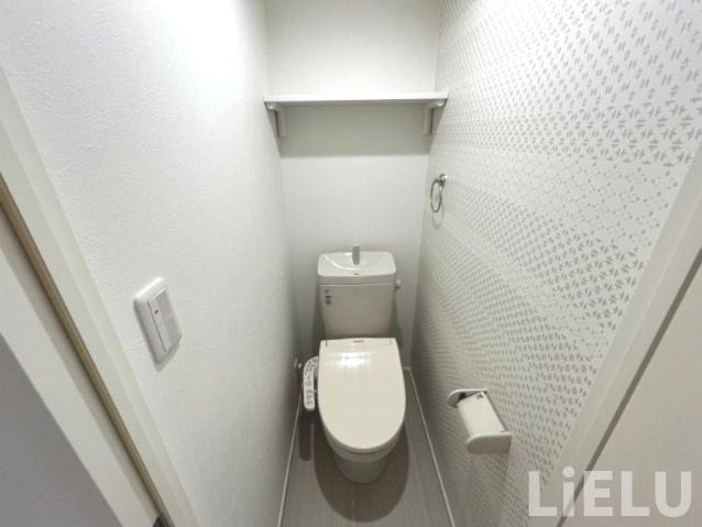 トイレ　203号室の写真になります※現況優先