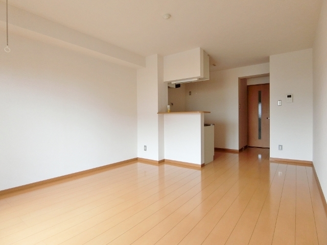 居室・リビング　図面と現状に相違がある場合には現状を優先