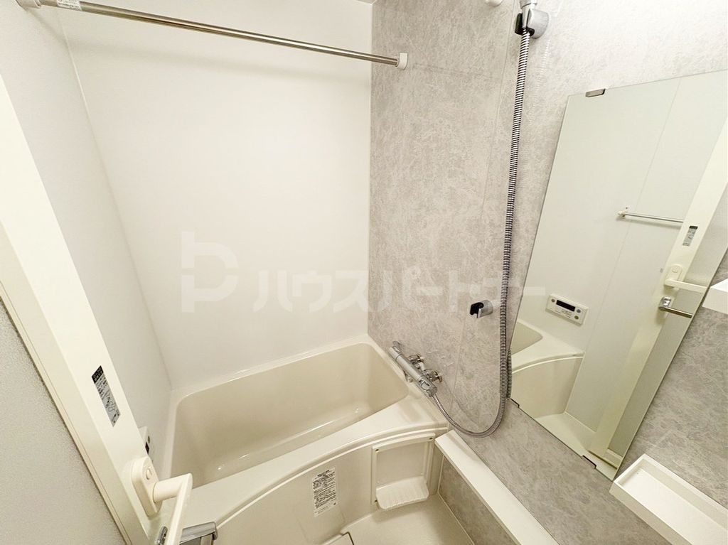 バス・シャワールーム　バス