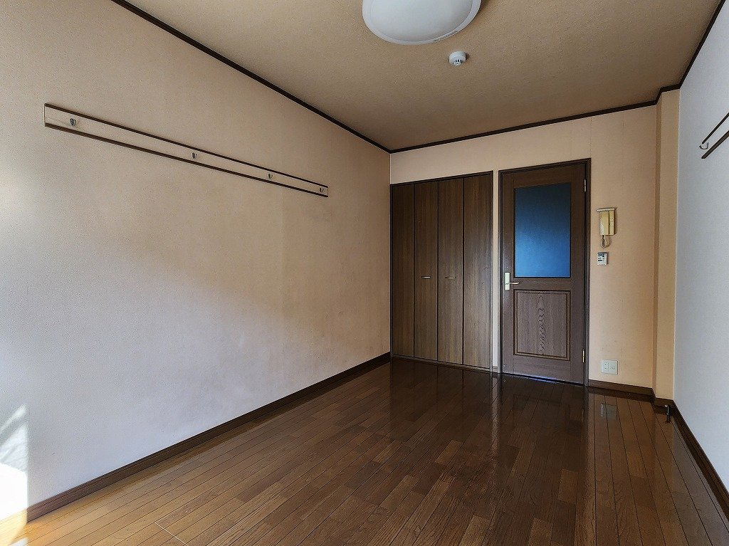 その他部屋・スペース　室内綺麗に仕上がっています。ゆとりある７帖のお部屋