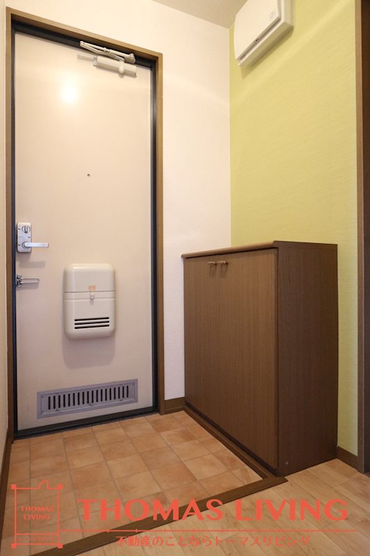 玄関　シューズボックス付きです。