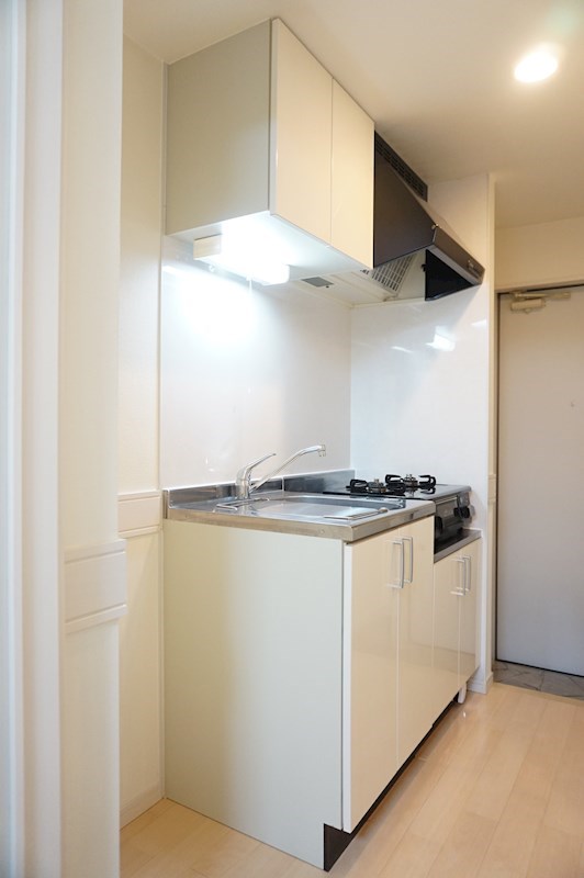 キッチン　キッチン収納あり