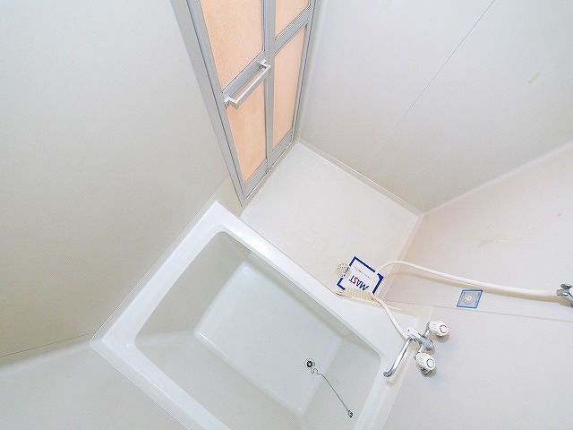 バス・シャワールーム　きれいなお風呂です