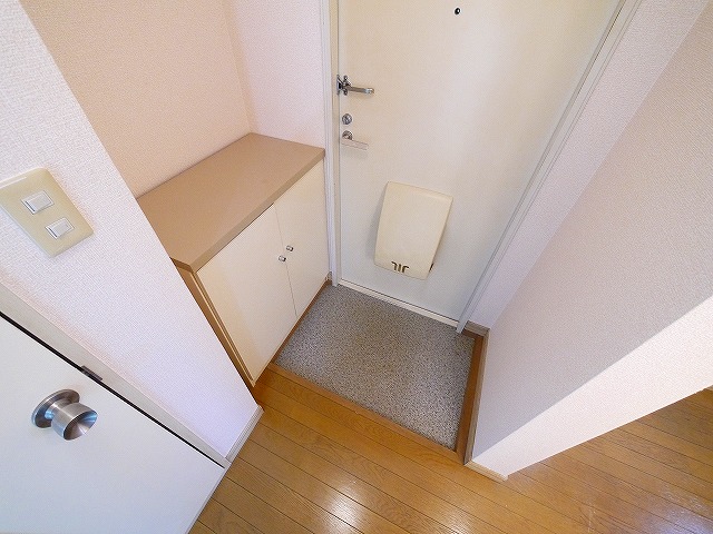 玄関　明るい玄関です