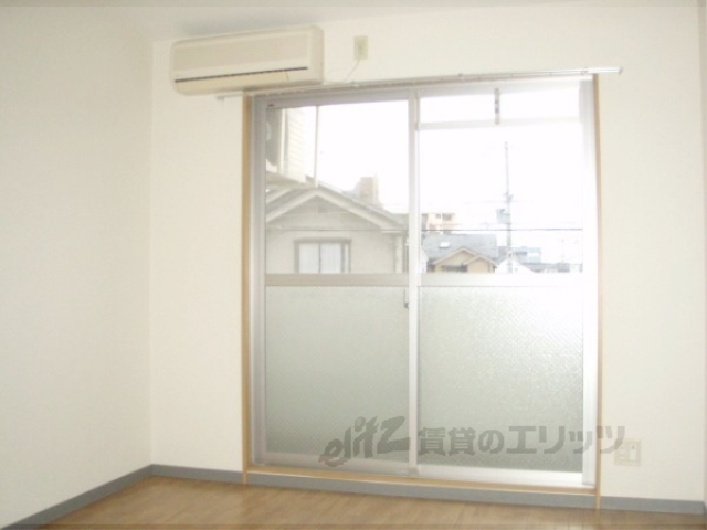 居室・リビング　居室