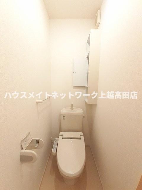 トイレ　温水洗浄暖房便座