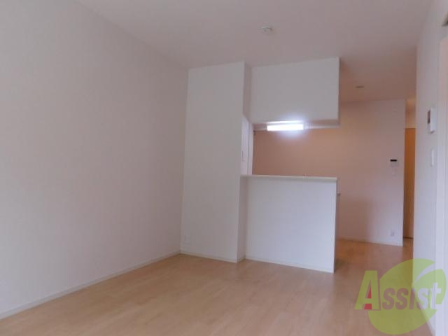 居室・リビング　広々としたリビング