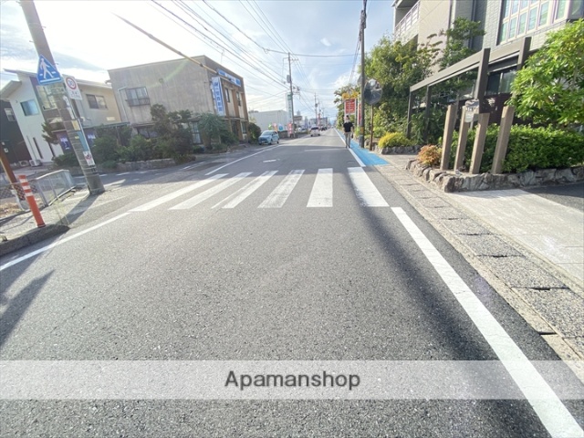 その他　前面道路（その他）まで0m