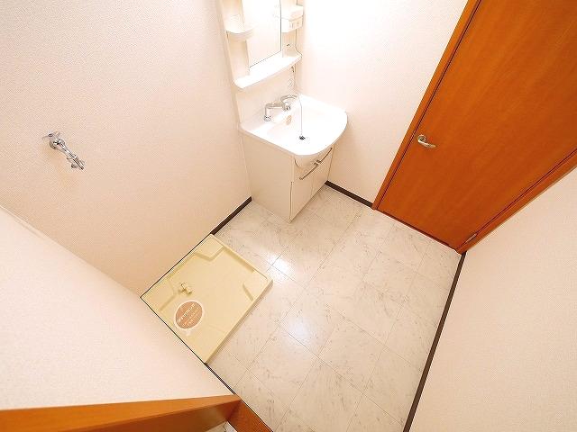 洗面設備　洗面所です