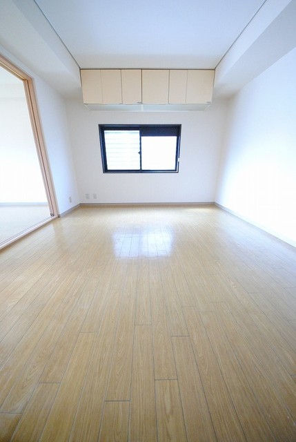 居室・リビング　写真は５１９号室