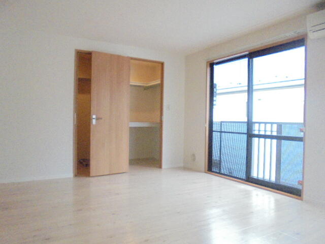 その他部屋・スペース　洋室９．５帖