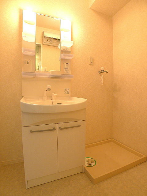 洗面設備　洗髪洗面化粧台