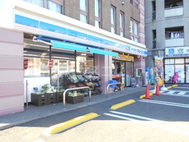 コンビニ　スリーエフ上星川店（コンビニ）まで610m