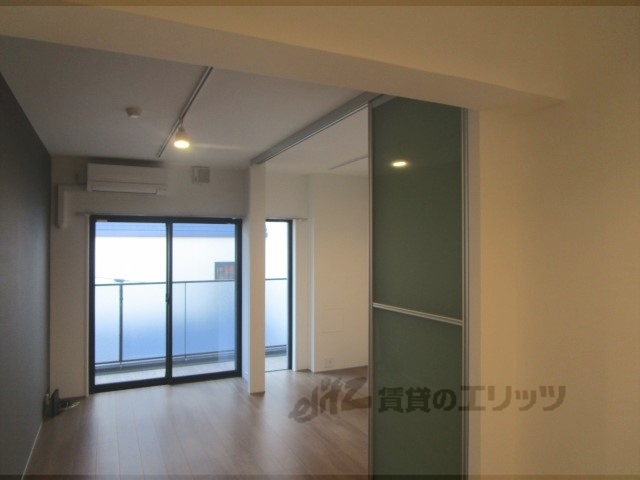 居室・リビング　リビング