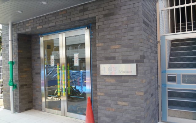 エントランス　LOG新川