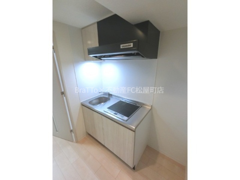 キッチン　キッチン（２口ＩＨコンロ）