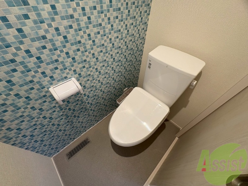 トイレ　ウォシュレット機能付きトイレは嬉しいですね。