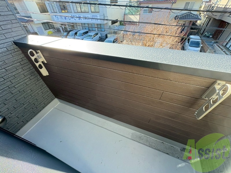 バルコニー　バルコニーは外干しも可能です。是非ご利用ください。