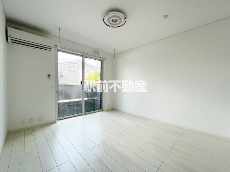 居室・リビング　※別号室