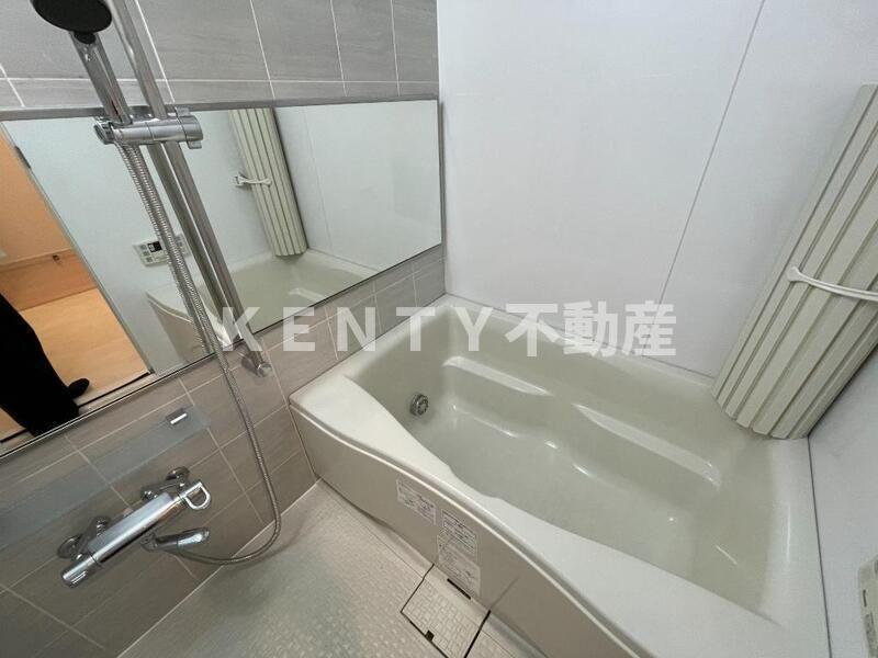 バス・シャワールーム　お風呂です