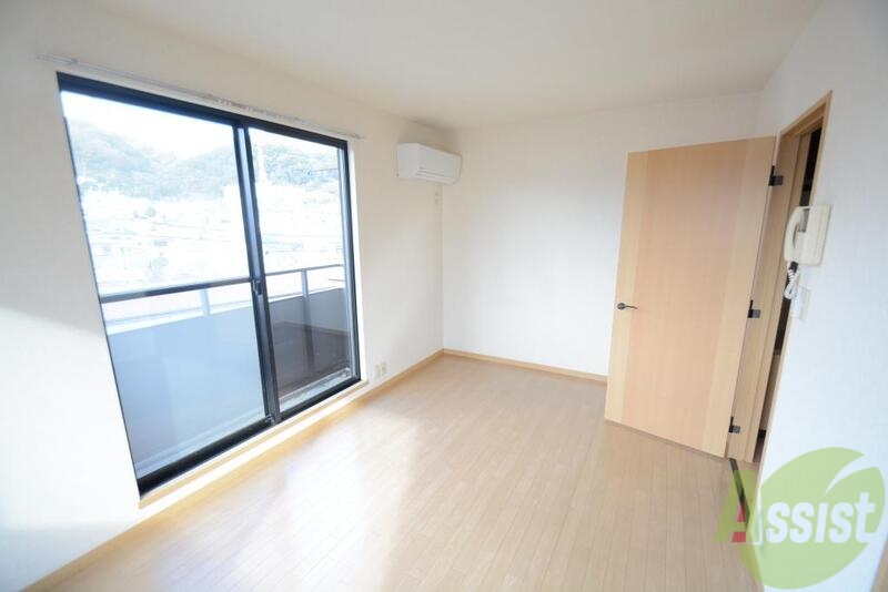 その他部屋・スペース　寝室も綺麗で快適です。